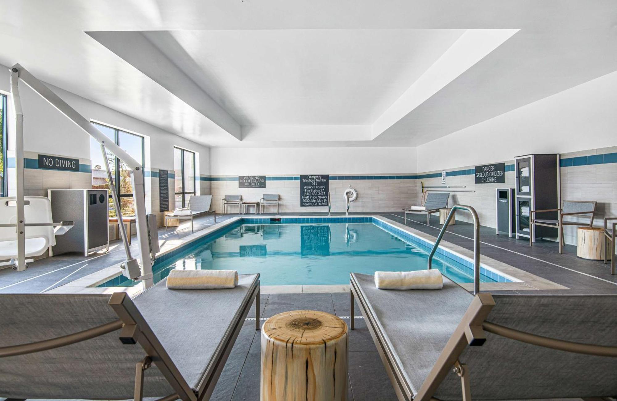 Hyatt Place Newark-Silicon Valley Bagian luar foto