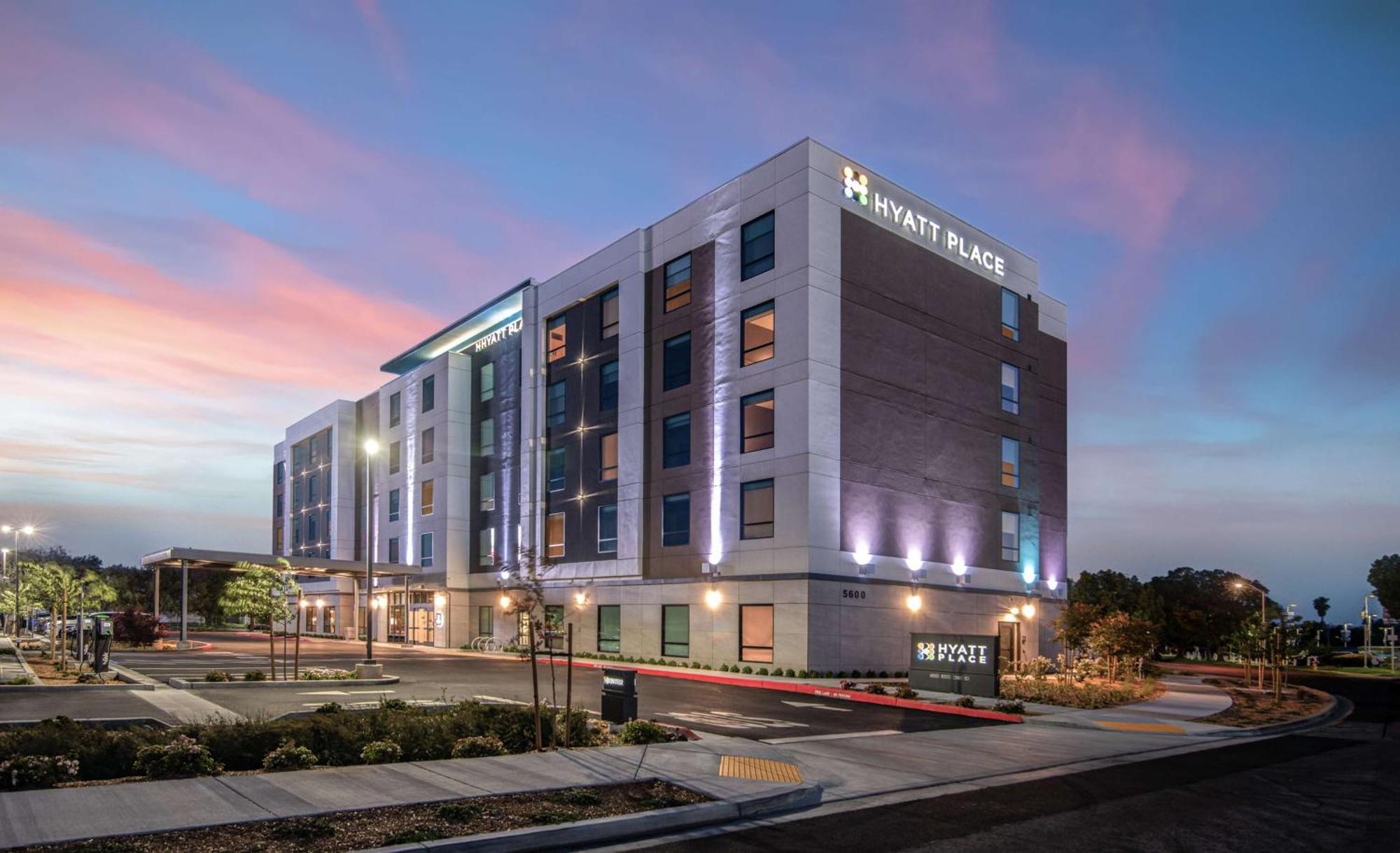 Hyatt Place Newark-Silicon Valley Bagian luar foto
