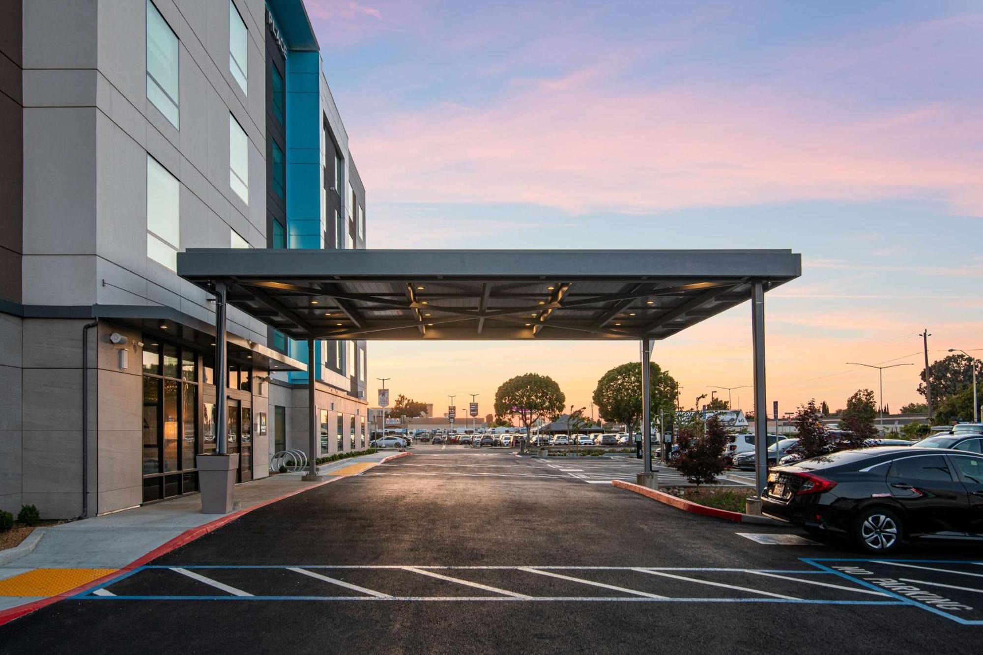 Hyatt Place Newark-Silicon Valley Bagian luar foto