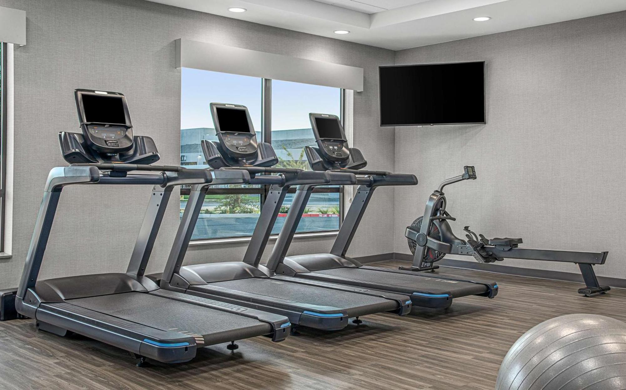 Hyatt Place Newark-Silicon Valley Bagian luar foto