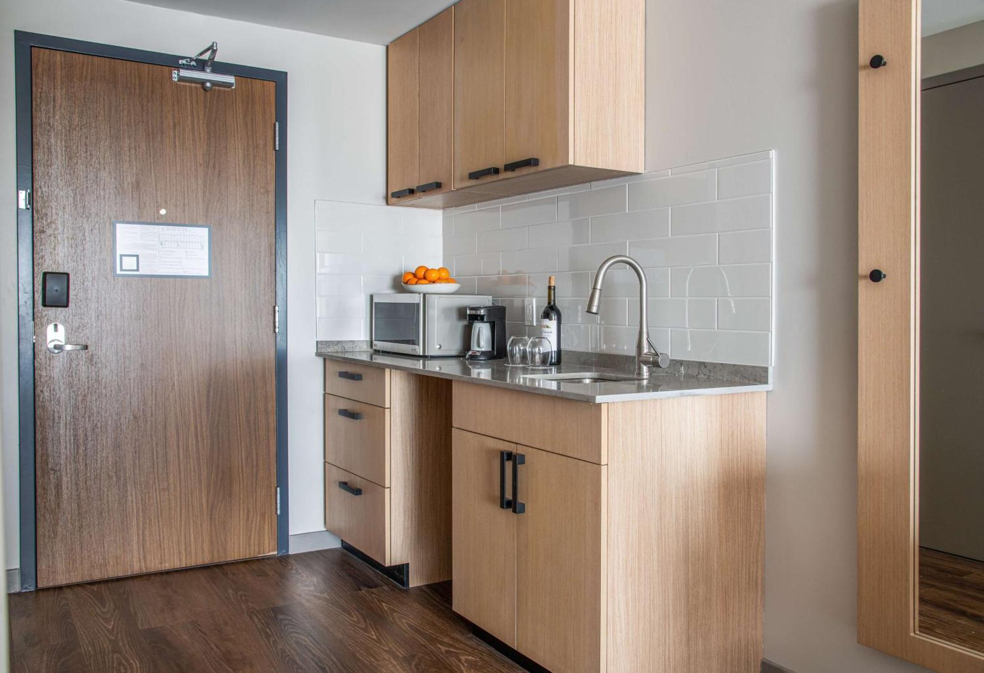 Hyatt Place Newark-Silicon Valley Bagian luar foto