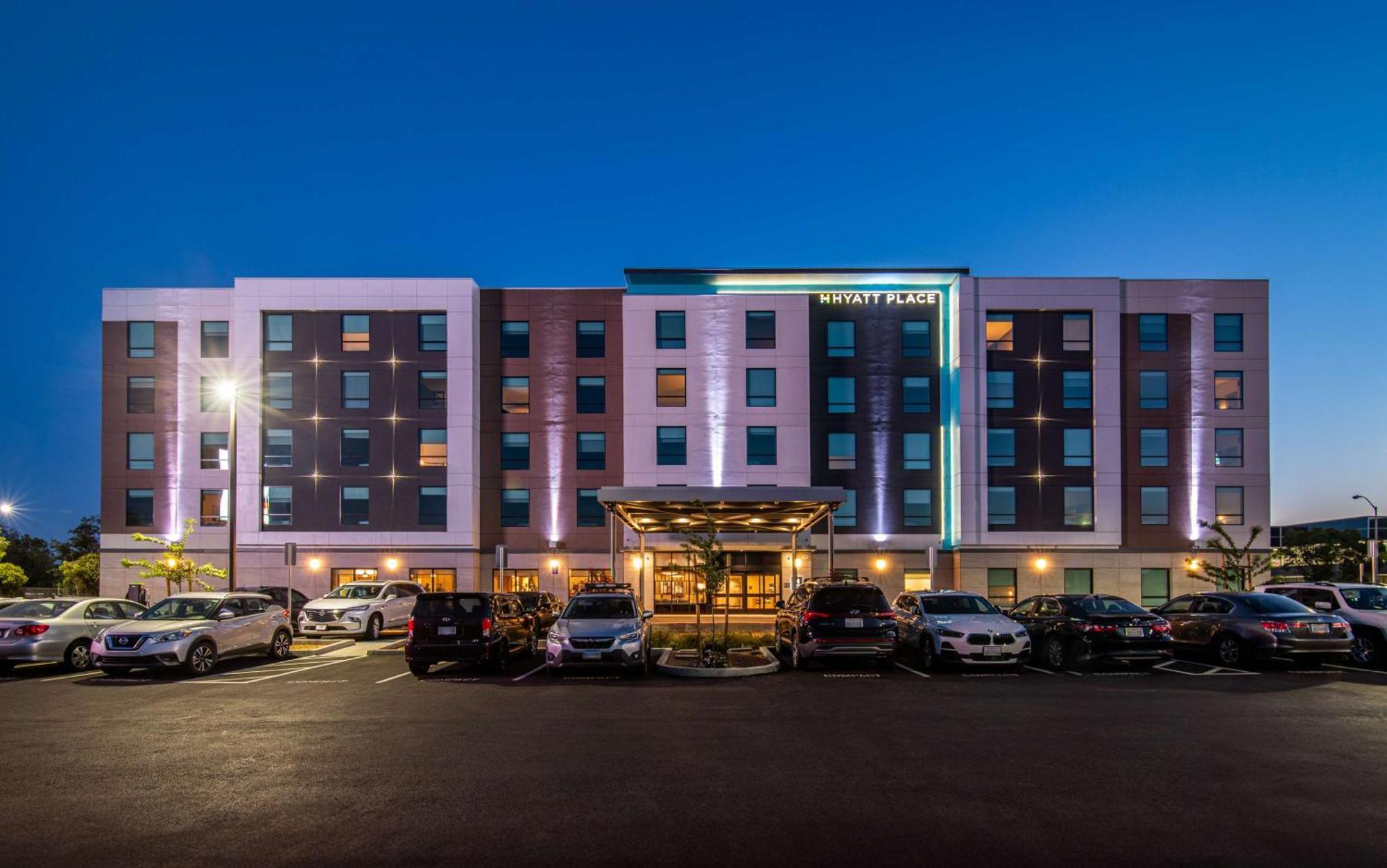 Hyatt Place Newark-Silicon Valley Bagian luar foto