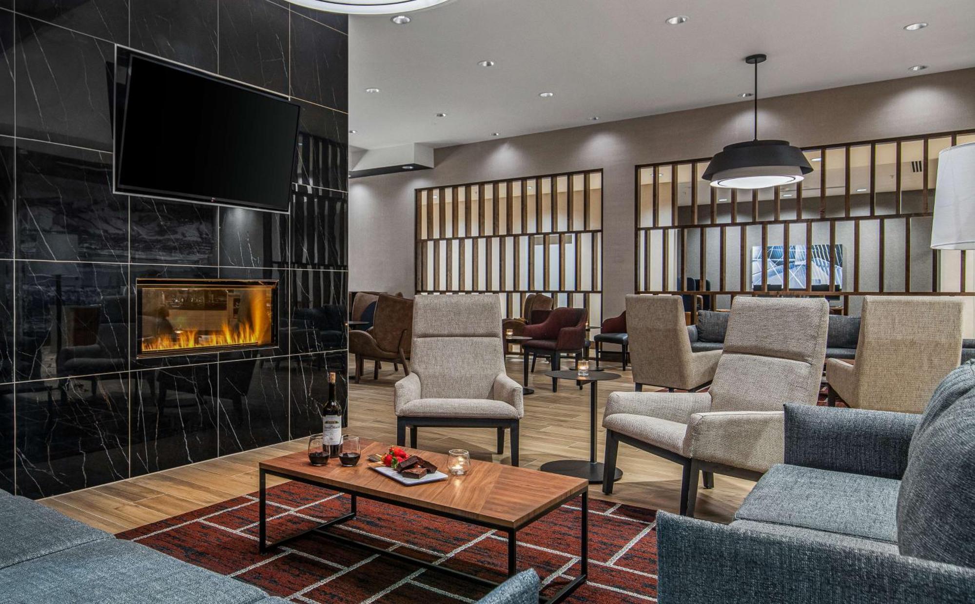 Hyatt Place Newark-Silicon Valley Bagian luar foto
