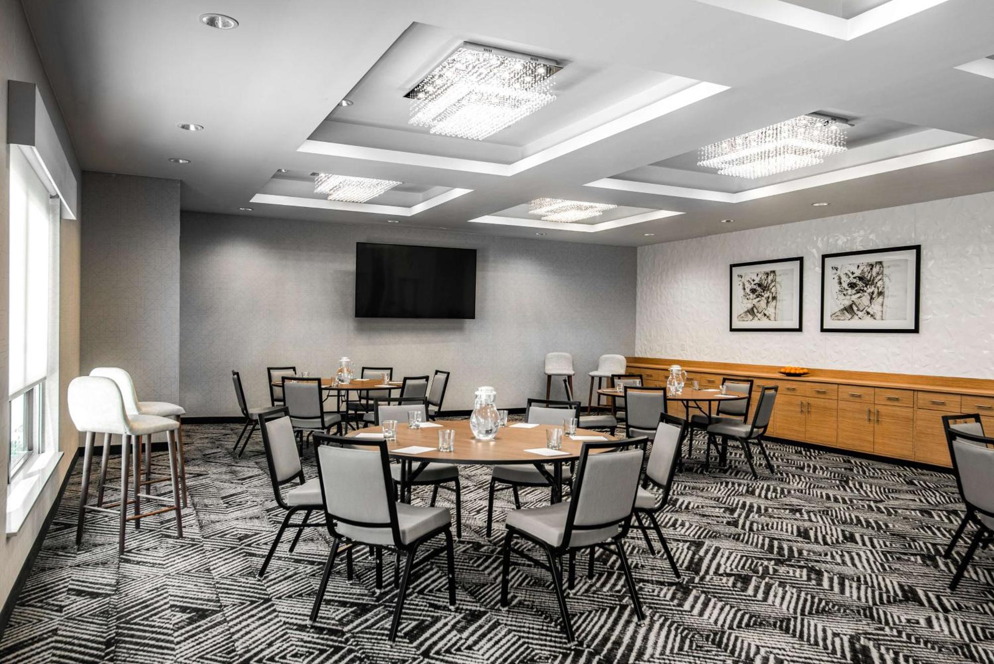 Hyatt Place Newark-Silicon Valley Bagian luar foto