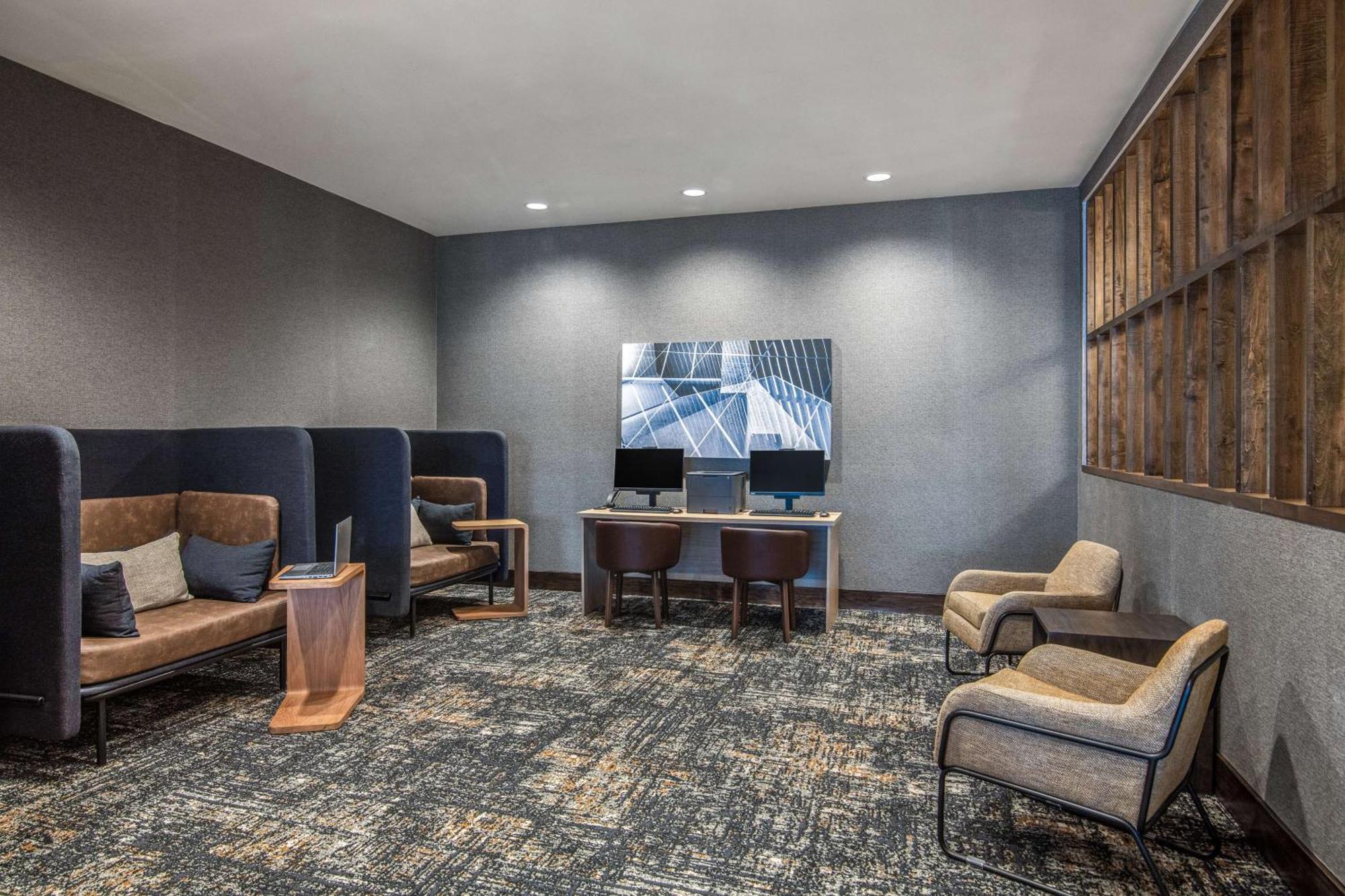 Hyatt Place Newark-Silicon Valley Bagian luar foto